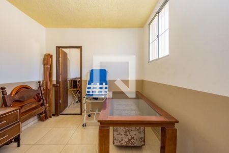 Casa à venda com 232m², 3 quartos e 5 vagas Casa à venda com 232m², 3 quartos e 5 vagasimovel anexo