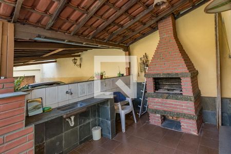 Casa à venda com 232m², 3 quartos e 5 vagas