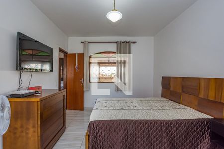 Casa à venda com 232m², 3 quartos e 5 vagas Casa à venda com 232m², 3 quartos e 5 vagasSuíte