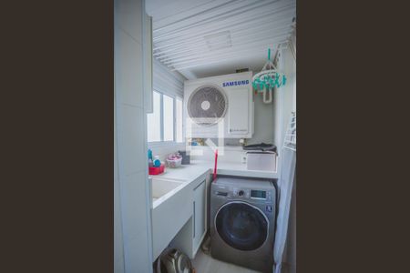 Apartamento à venda com 70m², 2 quartos e 2 vagasÁrea de Serviço