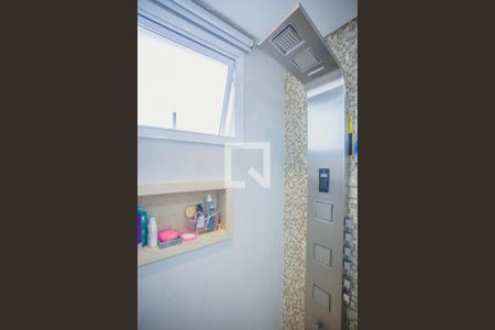 Apartamento à venda com 70m², 2 quartos e 2 vagasBanheiro Suíte - Chuveiro