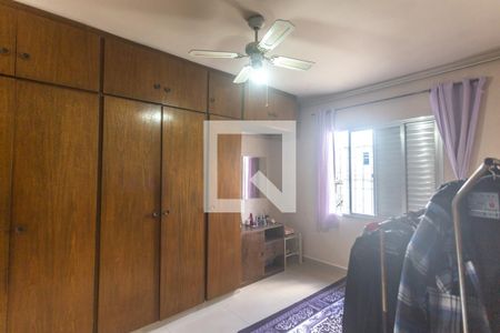 Casa à venda com 178m², 3 quartos e 3 vagas Casa à venda com 178m², 3 quartos e 3 vagasQuarto 3