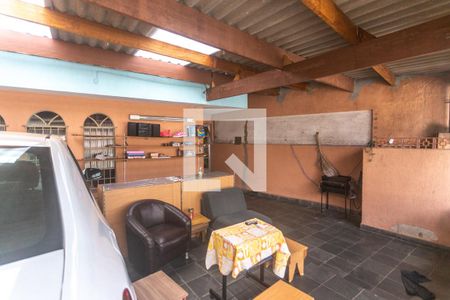 Casa à venda com 178m², 3 quartos e 3 vagas Casa à venda com 178m², 3 quartos e 3 vagasGaragem