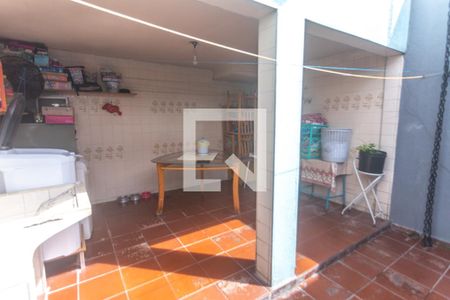 Casa à venda com 178m², 3 quartos e 3 vagas Casa à venda com 178m², 3 quartos e 3 vagasÁrea de serviço