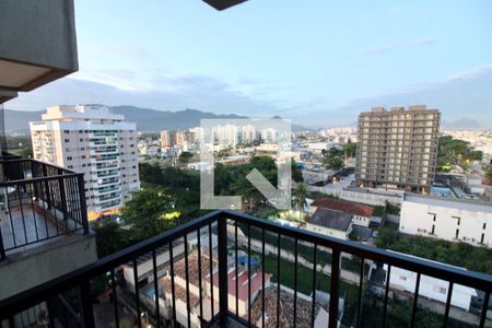 Apartamento para alugar com 188m², 2 quartos e 3 vagas Apartamento para alugar com 188m², 2 quartos e 3 vagasVaranda do Quarto