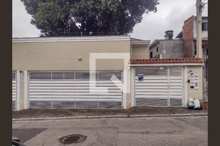 Casa de condomínio à venda com 64m², 2 quartos e 1 vaga Casa de condomínio à venda com 64m², 2 quartos e 1 vagaFachada