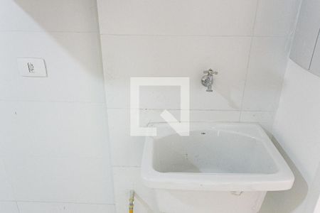 Apartamento para alugar com 30m², 1 quarto e sem vaga Apartamento para alugar com 30m², 1 quarto e sem vagaÁrea de Serviço - Tanque