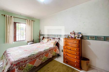 Casa à venda com 315m², 3 quartos e 6 vagasQuarto 2
