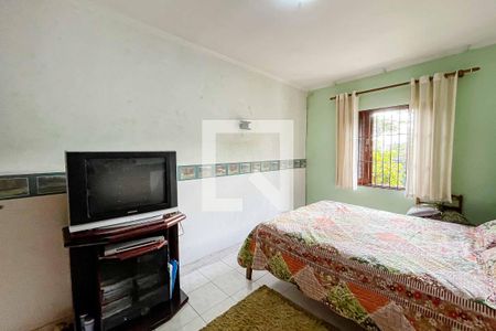 Casa à venda com 315m², 3 quartos e 6 vagasQuarto 2
