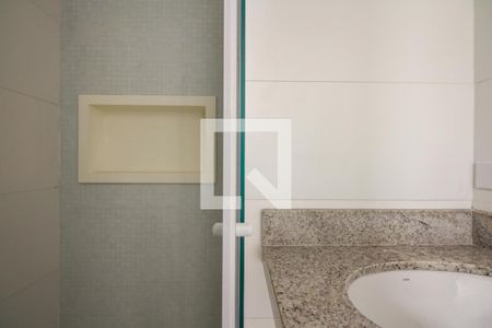 Apartamento à venda com 32m², 2 quartos e 1 vaga Apartamento à venda com 32m², 2 quartos e 1 vagaBanheiro