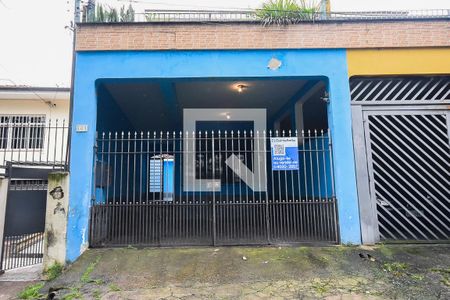 Casa para alugar com 269m², 3 quartos e 2 vagas Casa para alugar com 269m², 3 quartos e 2 vagasFachada