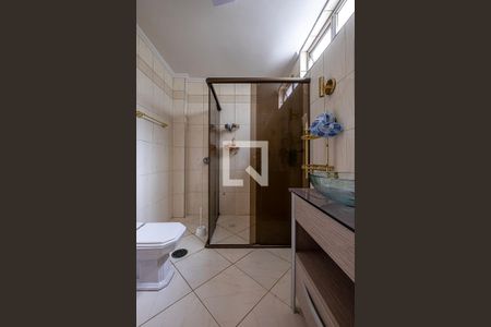 Apartamento à venda com 200m², 3 quartos e 2 vagas Apartamento à venda com 200m², 3 quartos e 2 vagasBanheiro