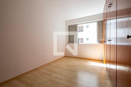 Apartamento à venda com 200m², 3 quartos e 2 vagas Apartamento à venda com 200m², 3 quartos e 2 vagasQuarto 3