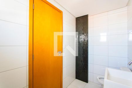 Apartamento à venda com 120m², 3 quartos e 3 vagasBanheiro do quarto 1