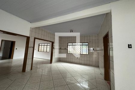 Casa à venda com 192m², 4 quartos e 4 vagasCozinha