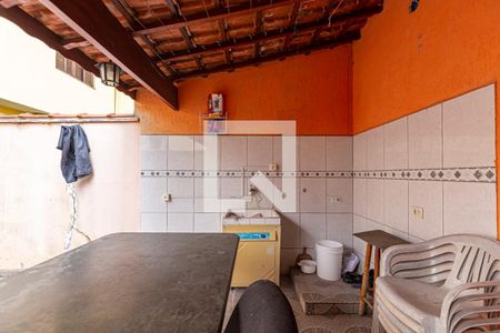 Casa à venda com 172m², 3 quartos e 2 vagas Casa à venda com 172m², 3 quartos e 2 vagasÁrea de Churrasco / Área de Serviço