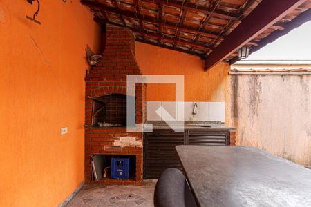 Casa à venda com 172m², 3 quartos e 2 vagas Casa à venda com 172m², 3 quartos e 2 vagasÁrea de Churrasco / Área de Serviço