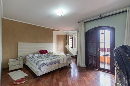 Casa à venda com 172m², 3 quartos e 2 vagas Casa à venda com 172m², 3 quartos e 2 vagasSuite