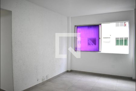 Sala de apartamento para alugar com 2 quartos, 55m² em Campo Grande, Rio de Janeiro