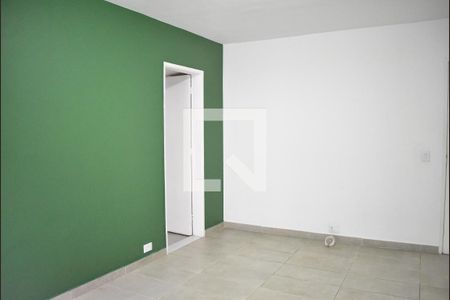 Sala de apartamento para alugar com 2 quartos, 55m² em Campo Grande, Rio de Janeiro
