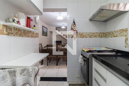 Casa à venda com 350m², 5 quartos e 6 vagas Casa à venda com 350m², 5 quartos e 6 vagasCozinha da Edícula