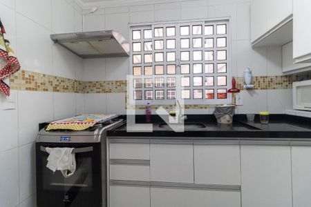 Casa à venda com 350m², 5 quartos e 6 vagas Casa à venda com 350m², 5 quartos e 6 vagasCozinha da Edícula