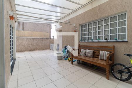 Casa à venda com 350m², 5 quartos e 6 vagas Casa à venda com 350m², 5 quartos e 6 vagasÁrea da Churrasqueira