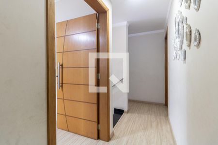 Casa à venda com 350m², 5 quartos e 6 vagas Casa à venda com 350m², 5 quartos e 6 vagasCorredor