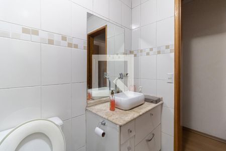 Casa à venda com 350m², 5 quartos e 6 vagas Casa à venda com 350m², 5 quartos e 6 vagasBanheiro da Suíte da Edícula