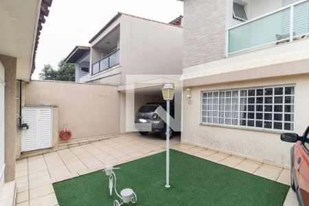 Casa à venda com 350m², 5 quartos e 6 vagas Casa à venda com 350m², 5 quartos e 6 vagasGaragem