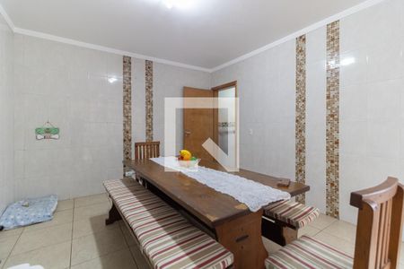 Casa à venda com 350m², 5 quartos e 6 vagas Casa à venda com 350m², 5 quartos e 6 vagasSala de Jantar