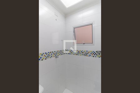 Casa à venda com 350m², 5 quartos e 6 vagas Casa à venda com 350m², 5 quartos e 6 vagasBanheiro da Suíte 3