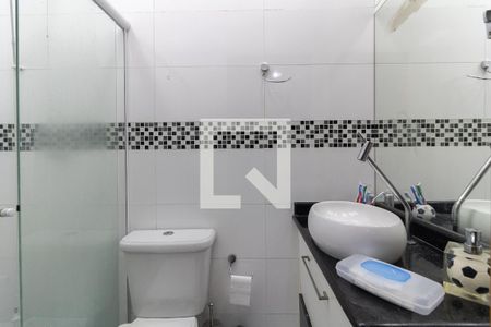 Casa à venda com 350m², 5 quartos e 6 vagas Casa à venda com 350m², 5 quartos e 6 vagasBanheiro da Suíte 2