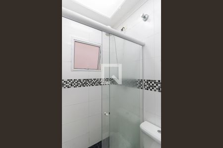 Casa à venda com 350m², 5 quartos e 6 vagas Casa à venda com 350m², 5 quartos e 6 vagasBanheiro da Suíte 2