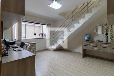 Casa à venda com 350m², 5 quartos e 6 vagas Casa à venda com 350m², 5 quartos e 6 vagasQuarto 4