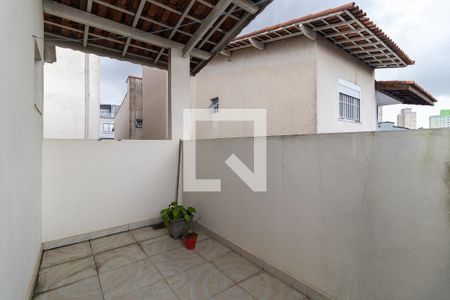 Casa à venda com 350m², 5 quartos e 6 vagas Casa à venda com 350m², 5 quartos e 6 vagasVaranda da Suíte da Edícula