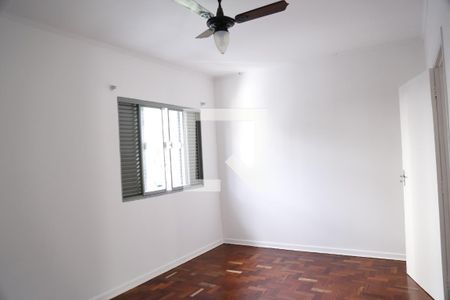 Casa para alugar com 178m², 3 quartos e 2 vagasQuarto 3