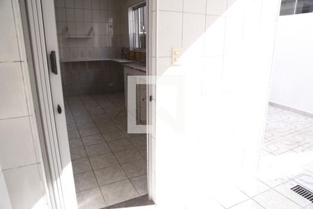 Casa para alugar com 178m², 3 quartos e 2 vagasCozinha e Área de Serviço