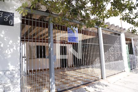 Casa para alugar com 178m², 3 quartos e 2 vagasFachada