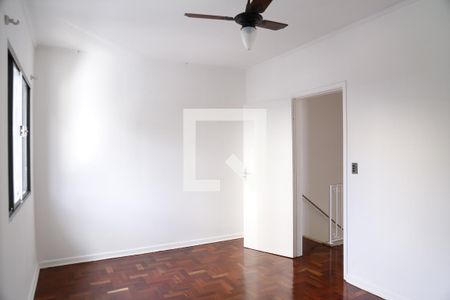 Casa para alugar com 178m², 3 quartos e 2 vagasQuarto 3