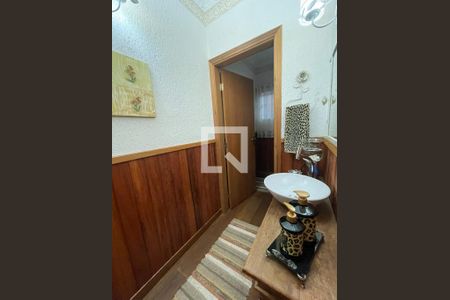 Casa à venda com 397m², 4 quartos e 4 vagas