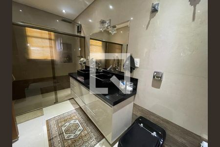 Casa à venda com 397m², 4 quartos e 4 vagas