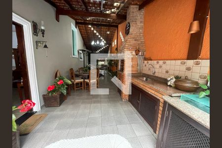 Casa à venda com 397m², 4 quartos e 4 vagas