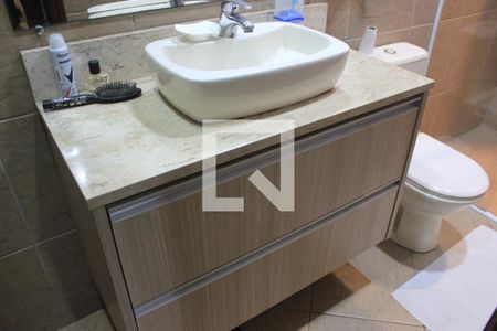 Casa à venda com 260m², 4 quartos e 4 vagasBanheiro da Suíte 3