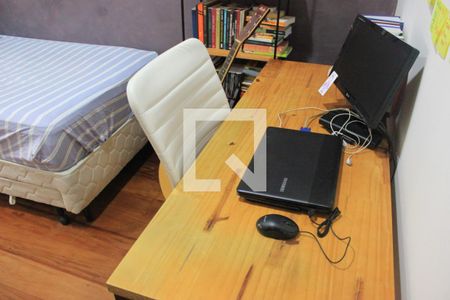 Casa à venda com 260m², 4 quartos e 4 vagasSuíte 3