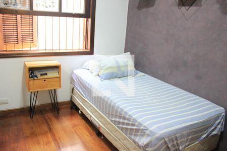 Casa à venda com 260m², 4 quartos e 4 vagasSuíte 3