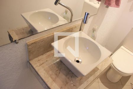 Casa à venda com 260m², 4 quartos e 4 vagasLavabo