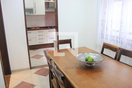 Casa à venda com 260m², 4 quartos e 4 vagasCozinha