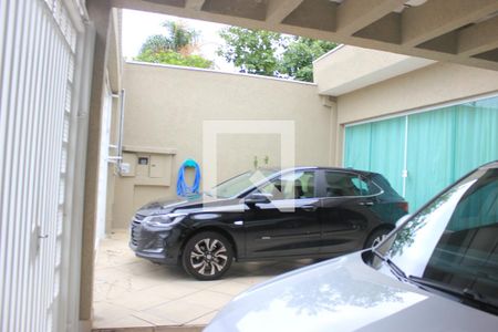 Casa à venda com 260m², 4 quartos e 4 vagasGaragem