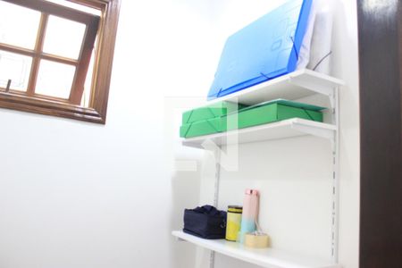 Casa à venda com 260m², 4 quartos e 4 vagasSala de estudos/escritório